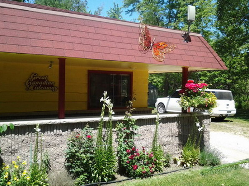 Great Canadian Hideaway gallery photo 5